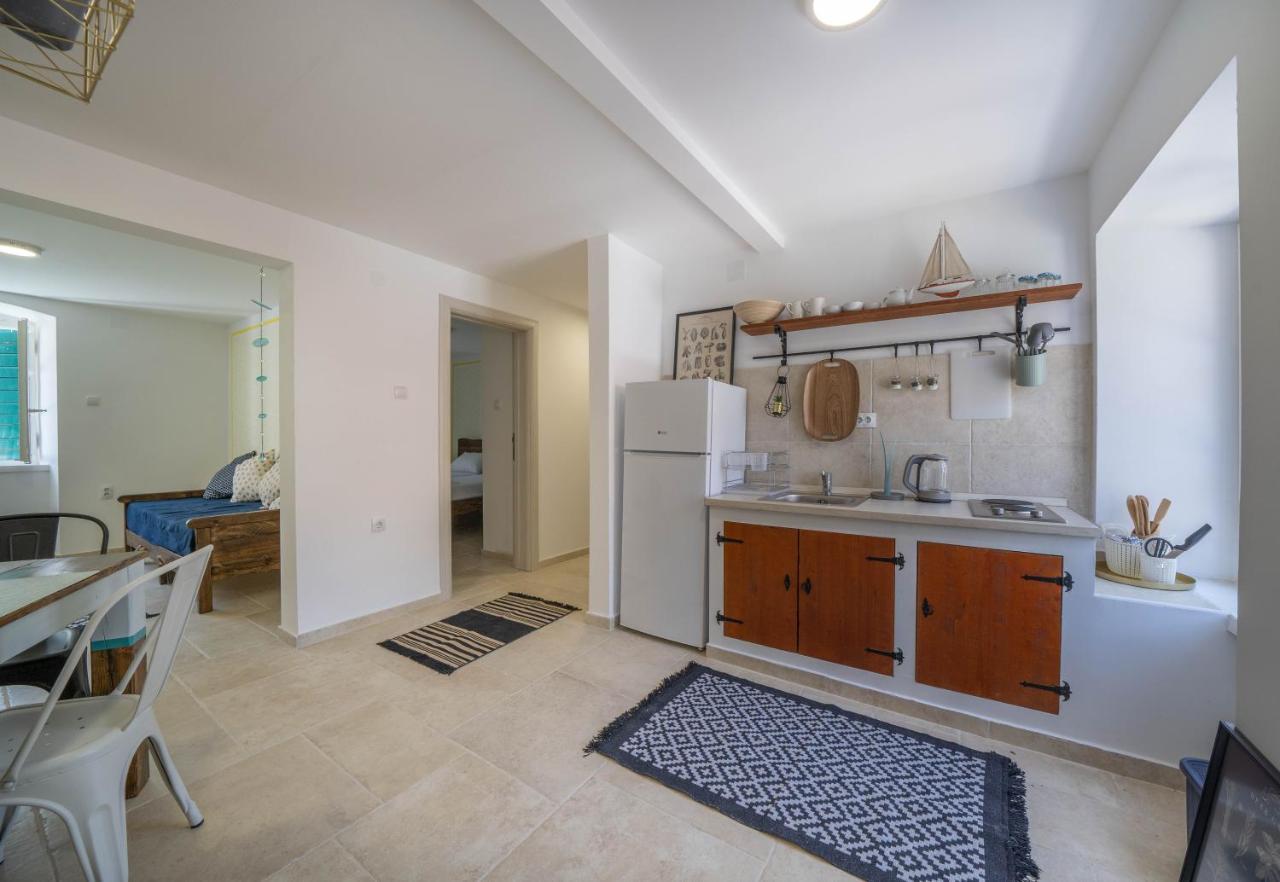 Apartments Oliva 리산 외부 사진