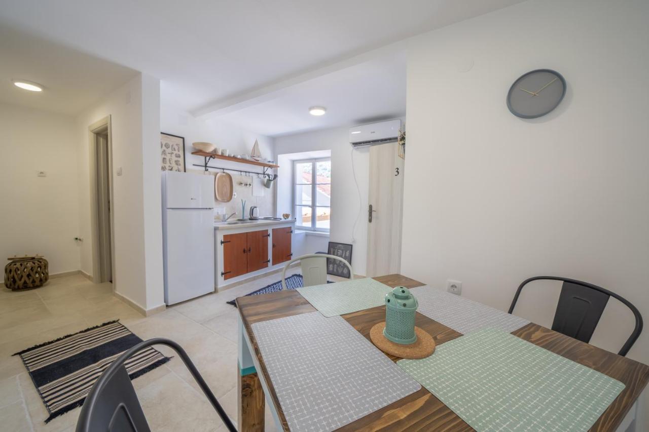 Apartments Oliva 리산 외부 사진